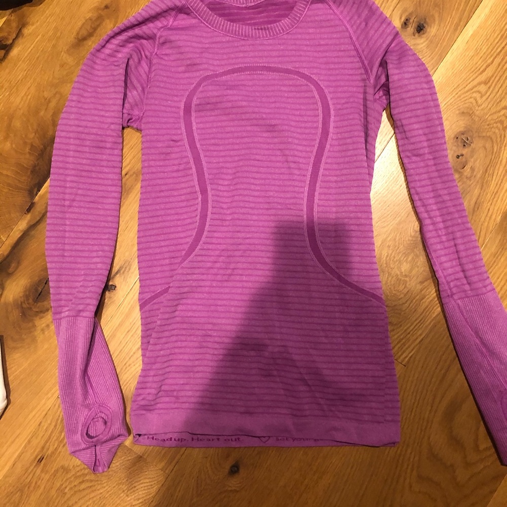 Pink long sleeve lululemon tp